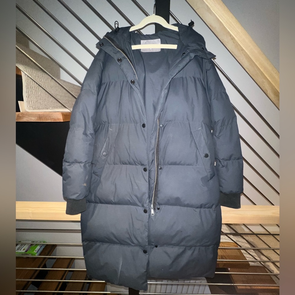 everlane puffer !